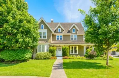 Family Victorian "View" Home
